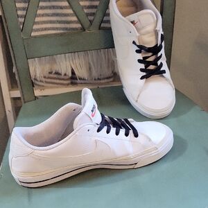 Nike Court Legacy Next Nature Men's Shoes Size 10.5 Classic Sneaker Women 11.5